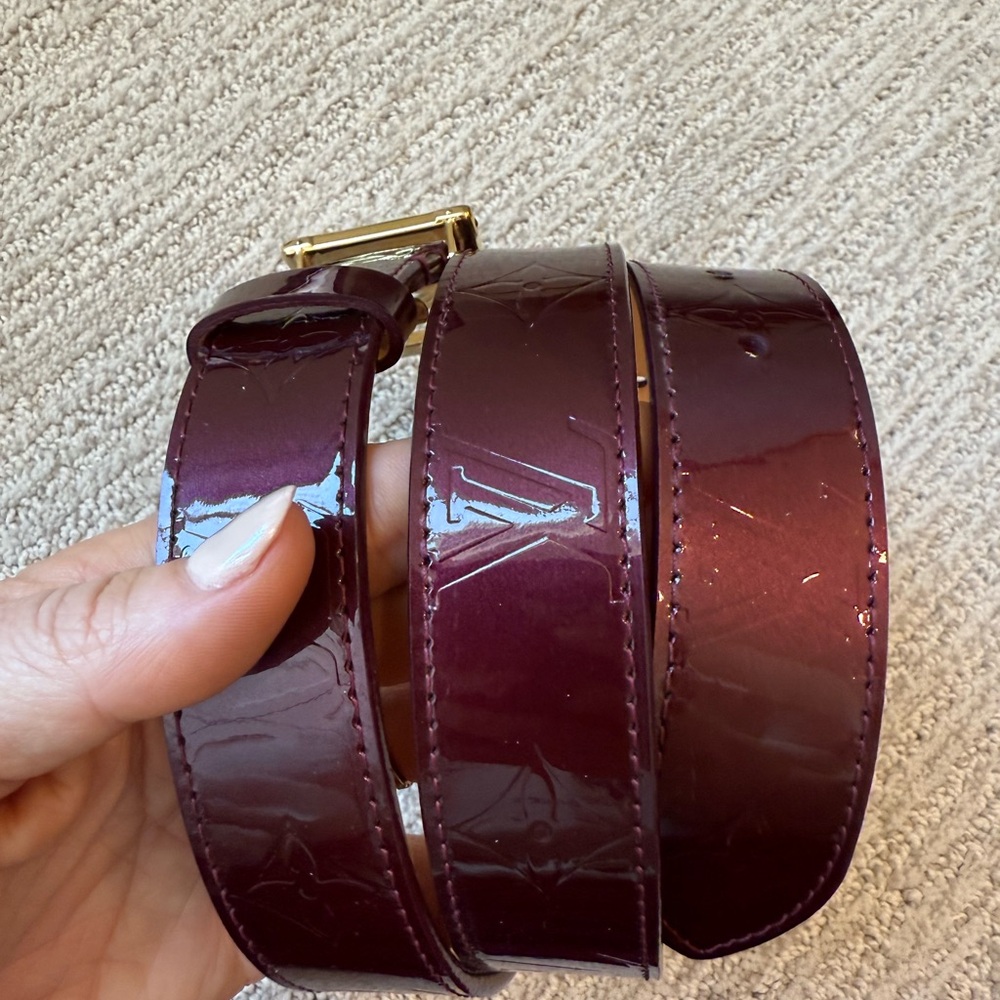 Louis Vuitton Burgundy Belt with Gold Buckle - Picture 2 of 7